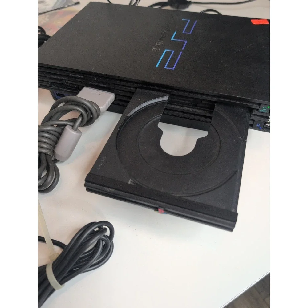 Sony PlayStation 2 PS2 Fat Black Console SCPH-30001 + Contollers, Box & Games